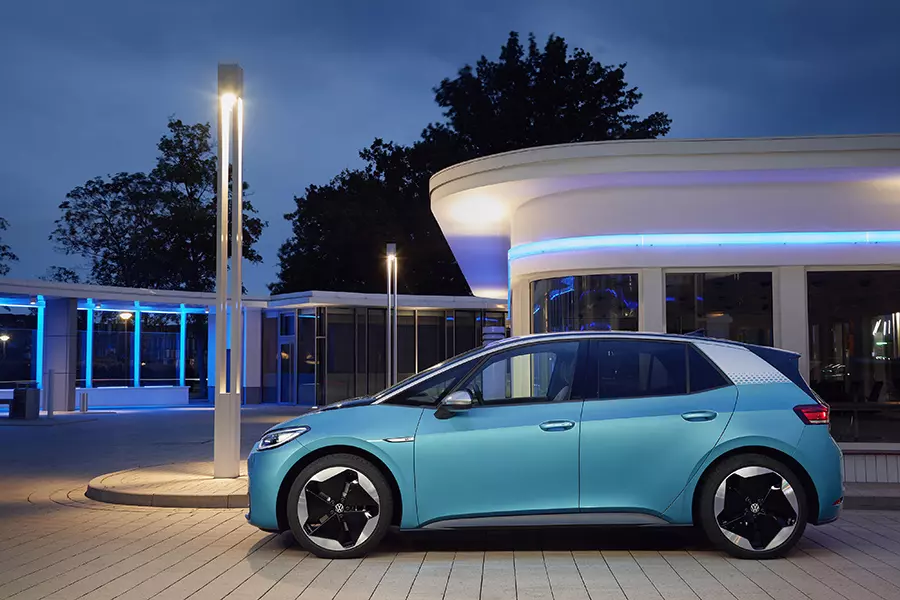 Dòng xe Golf của Volkswagen sẽ được thay thế bằng xe thuần điện

